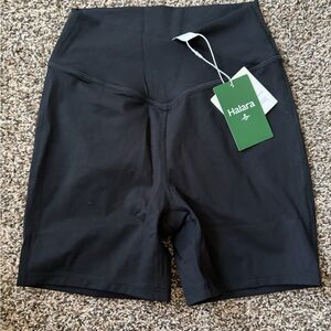 HALARA Women's Classic Black Bike Shorts